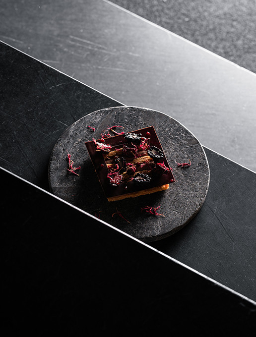 Un dessert au chocolat délicieux servi pour la Saint-Valentin au restaurant Dans le Noir ?