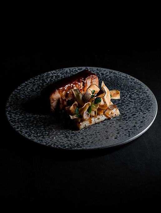 Un plat gastronomique festif pour célébrer Noël au restaurant Dans le Noir ?